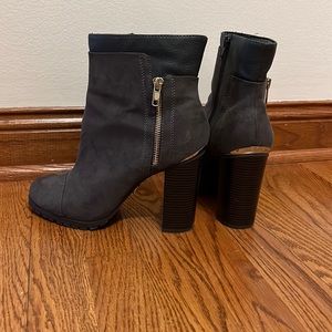Juicy couture bootie size 8.5